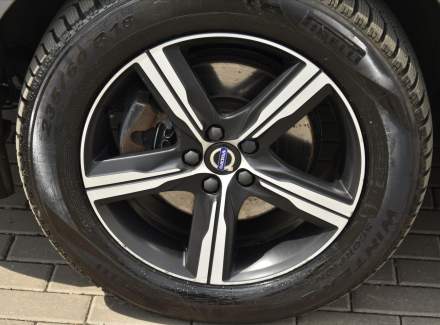 Volvo - XC60