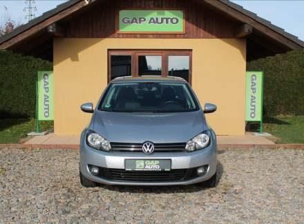 Volkswagen - Golf