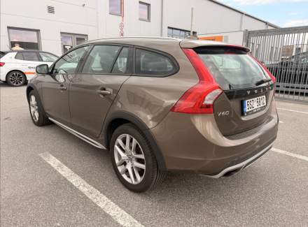 Volvo - V60