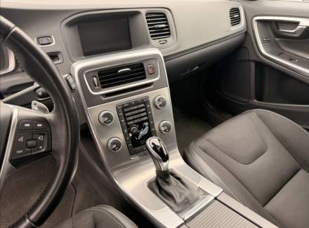 Volvo - V60