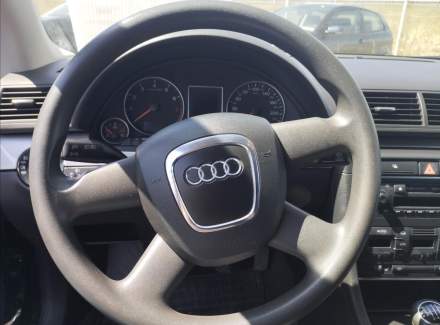 Audi - A4