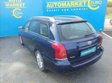 Toyota - Avensis