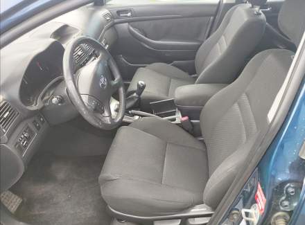 Toyota - Avensis