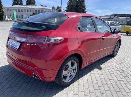 Honda - Civic