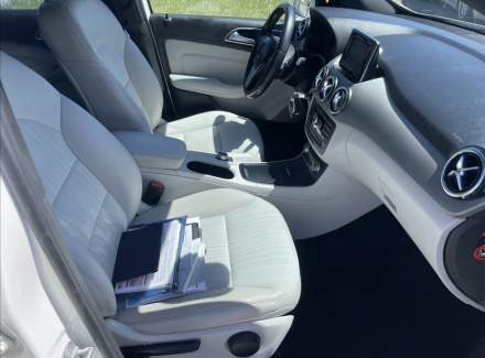 Mercedes-Benz - B-class