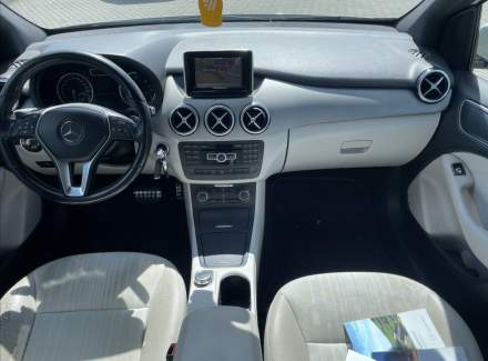 Mercedes-Benz - B-class
