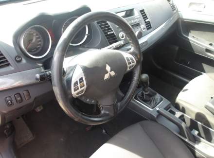 Mitsubishi - Lancer
