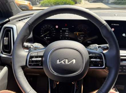 Kia - Sorento
