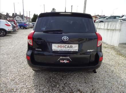 Toyota - RAV 4