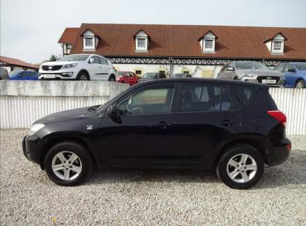 Toyota - RAV 4