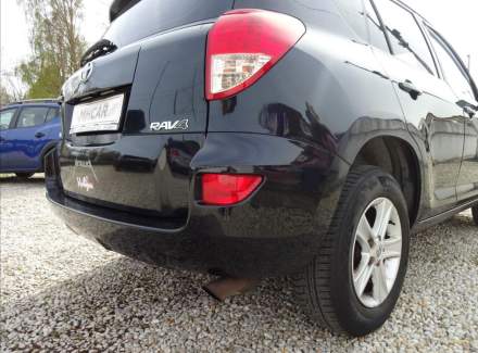 Toyota - RAV 4