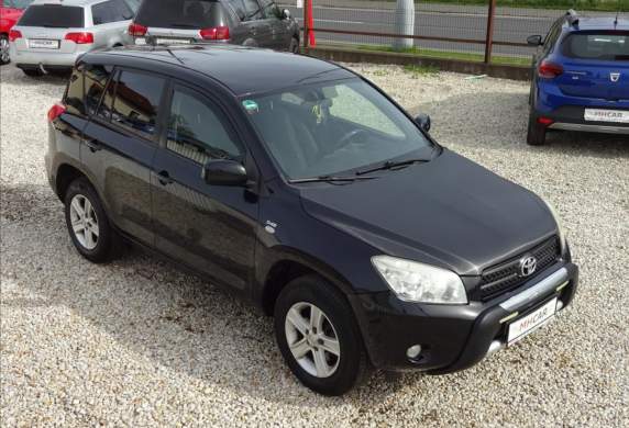 Toyota - RAV 4