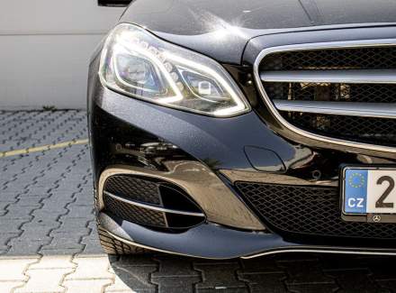 Mercedes-Benz - E-class