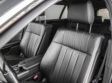 Mercedes-Benz - E-class