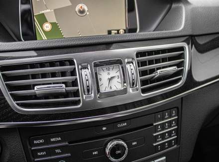 Mercedes-Benz - E-class