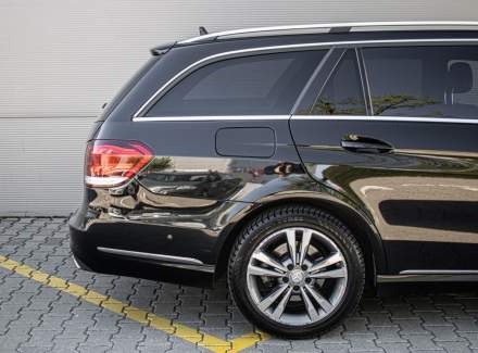 Mercedes-Benz - E-class