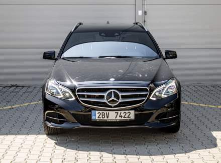 Mercedes-Benz - E-class