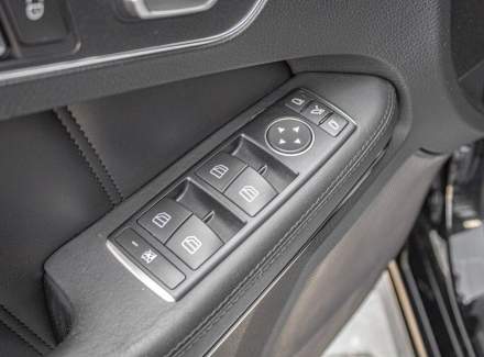 Mercedes-Benz - E-class