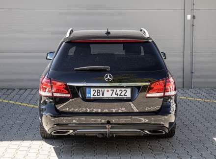Mercedes-Benz - E-class