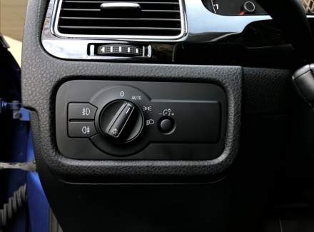 Volkswagen - Touareg