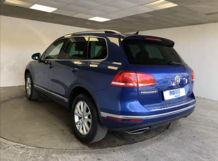 Volkswagen - Touareg