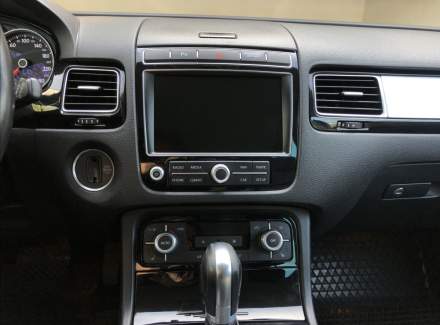 Volkswagen - Touareg