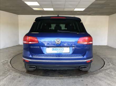 Volkswagen - Touareg