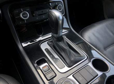 Volkswagen - Touareg