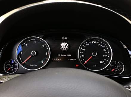 Volkswagen - Touareg