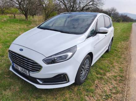 Ford - S-MAX