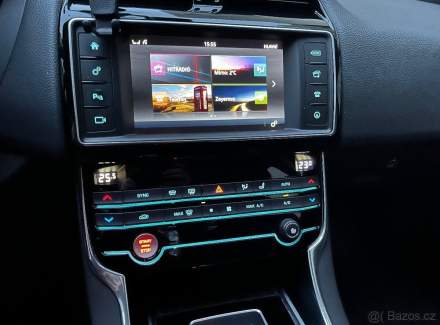 Jaguar - XE