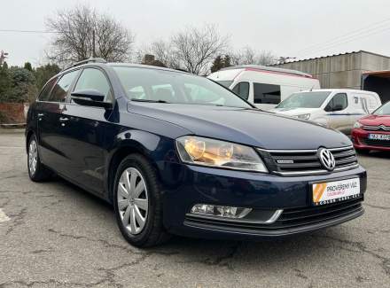 Volkswagen - Passat