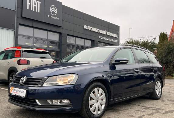 Volkswagen - Passat