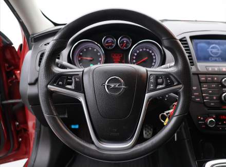 Opel - Insignia