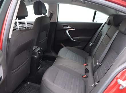 Opel - Insignia