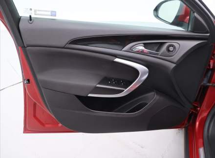 Opel - Insignia