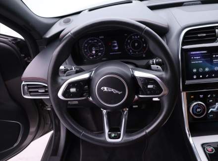 Jaguar - XE