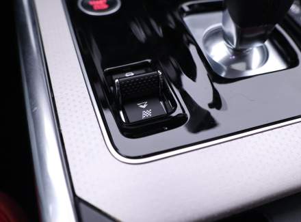 Jaguar - XE