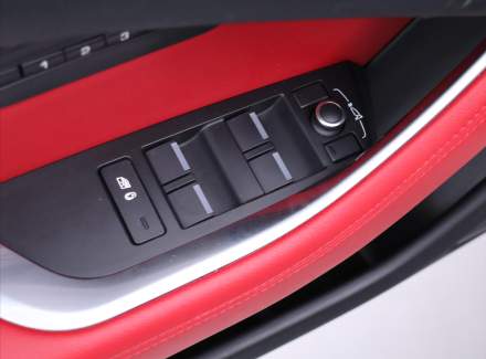 Jaguar - XE