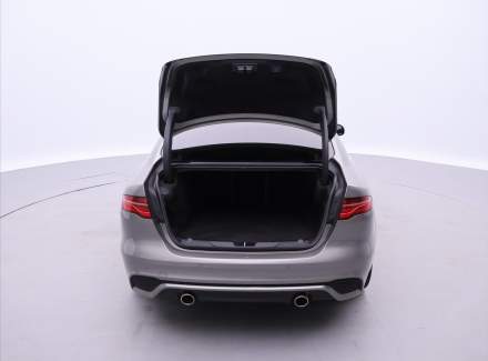 Jaguar - XE