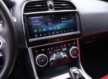 Jaguar - XE