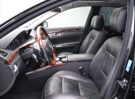 Mercedes-Benz - S-class