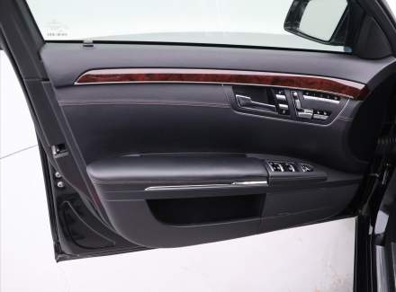 Mercedes-Benz - S-class