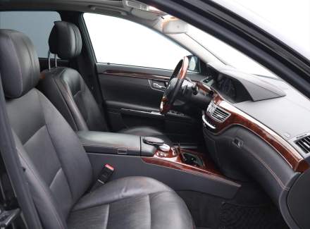 Mercedes-Benz - S-class