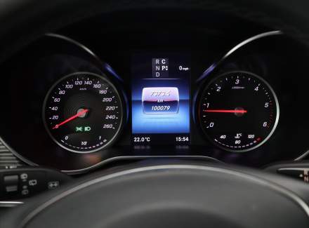 Mercedes-Benz - V-class