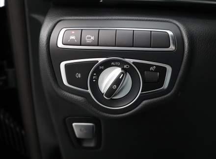 Mercedes-Benz - V-class
