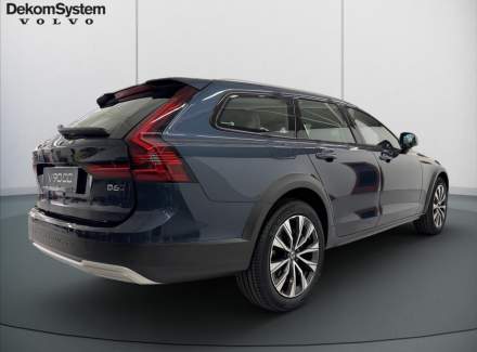 Volvo - V90