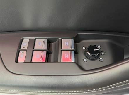 Audi - A6