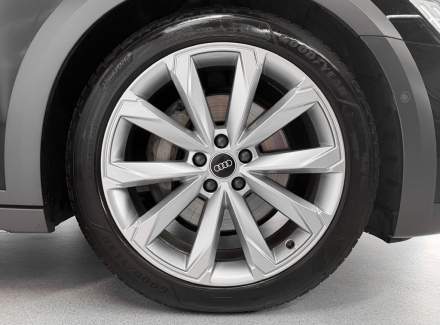 Audi - A6