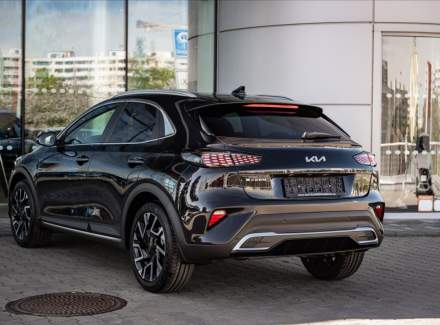 Kia - XCeed